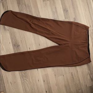 Lyssé Stretch pull on cropped pants